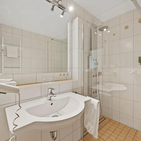 Schwarzwaldapartment Nr 23 30qm Doppelbett Modern Daire *