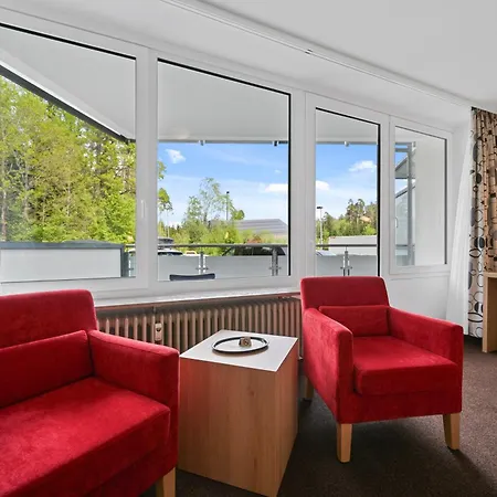 Schwarzwaldapartment Nr 23 30qm Doppelbett Modern Daire Altensteig